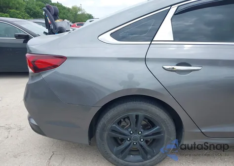 2019 Hyundai Sonata Limited из США, поврежденный, VIN 5NPE34AF2KH743501